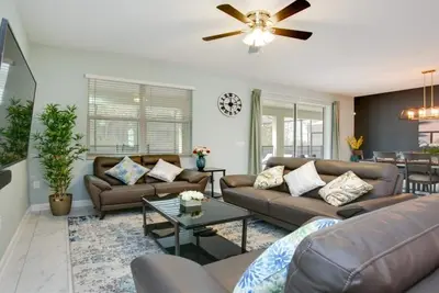 Image de Storey Lake Resort - 9 Bed 5 Baths Villa