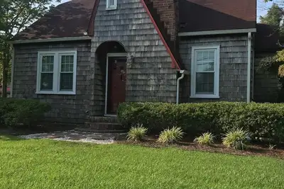 Image de Cheerful 2 Bedroom Cottage on the Inner Banks