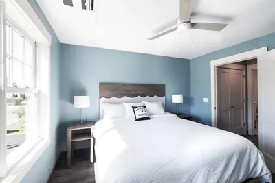 Long Beach Suites: Ocean Views, Book 2025 Already!
