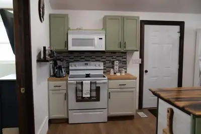 Image de Rustic 2 bedroom Cabin 20 mins from Calamus Res.