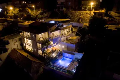 Image de House with sea view and pool-entire space with private entrance