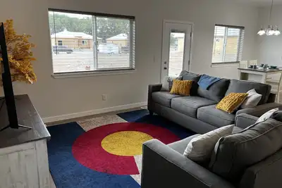 Image de Brand New home! The Colorado House! Perfect for all 4 seasons!