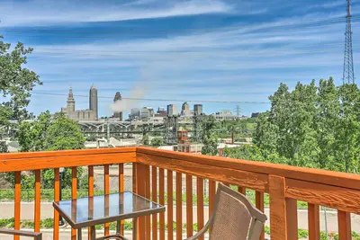 Image de Central Cleveland Gem w/ Direct Skyline View!