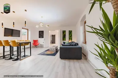 Image de Denali - Old Town Modern, Airy