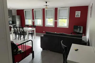 Image de A 200m de la plage, parking privé, wifi, 1. 5 km de Granville