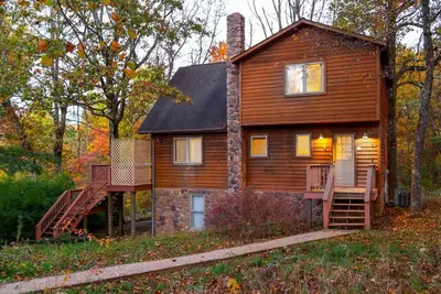 Image de Sherando Cabin--hot tub, kitchen, fireplace