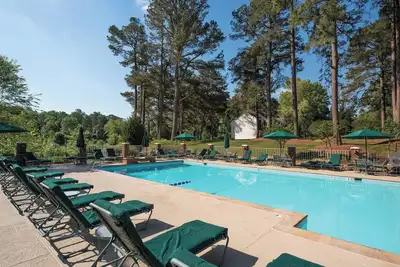 Image de Wyndham Patriots Place  | 1br/1ba King Bed Suite