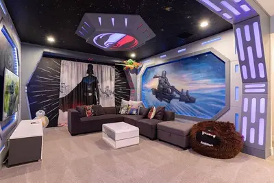 Image de 8 Bdrm Villa w/Pool, Theater Near Disney w/ Waterpark & Free Shuttle Service