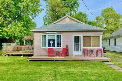 Image de Bay Beach Cottage in Crystal Beach. . . . perfect for a quiet getaway.