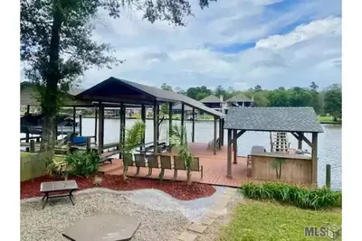 Image de The River House \"Vacation like a Cajun! \"