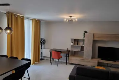 Le Monti, Appartement haut de gamme proche airbus et 5 min du Meett, et aéroport