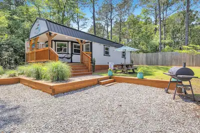 Image de Secluded Tiny Home Only Minutes To ☀️ 🏝 Topsail Island, Nc 🏝☀️