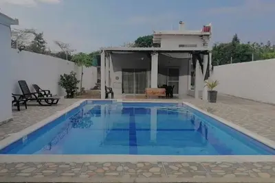 Image de Cottage near the beach with pool Bar and Market