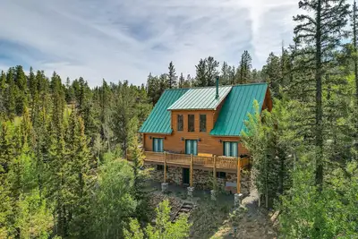 Image de Jefferson Cabin w/ Fire Pit & Sauna Near Hiking!
