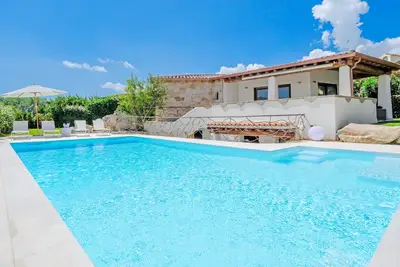 Image de Villa Brandinchi: Heated Xxl Pool, Private Beach, Sea View, Wi-Fi