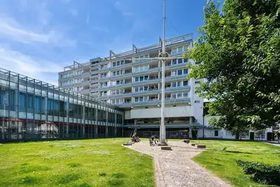 Image de Am Stadtpark - Modernes App. für 4 Personen - Balkon, Pkw-stellplatz, Wlan. Haustiere Erlaubt