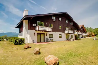 Image de Mountaintop Condo w/ Great Mt Washington View