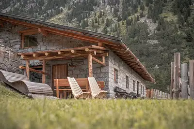 Image de Schöllbergalm in the Rotbachtal on the Schwarzenstein | Ahrntal | South Tyrol