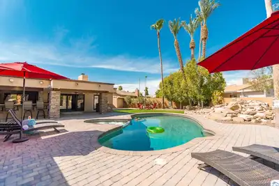 Image de Sereno Ranch by AvantStay | Sleeps 16! Outdoor Bar/Kitchen, Pool, Fire Pit