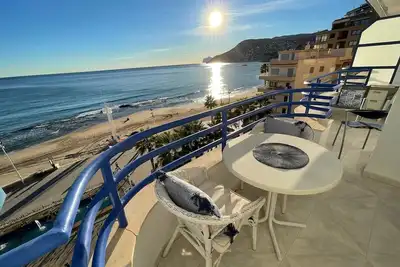 Image de First line Playa Arenal, with parking. boho-chic style