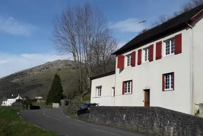 Image de Maison rénovée à proximité de magnifiques randonnées