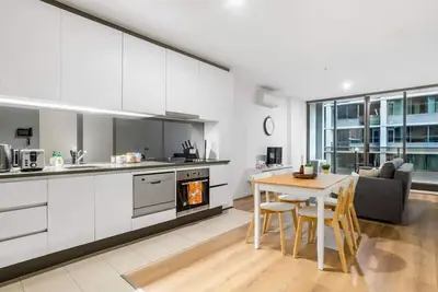 Image de Charming 2br Apartment with Free Parking