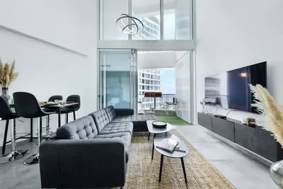Luxury 3br Duplex with Sea View in Tel-Aviv Center