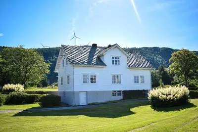 Image de Superbe maison à Fitjar avec WiFi