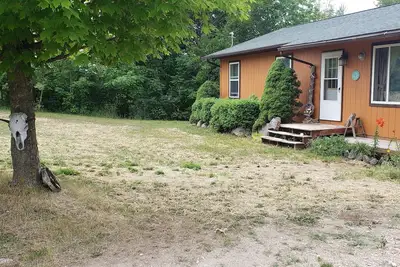 Image de Penny's Place Near the Lake- Quiet Rural House, Conviently located with big yard