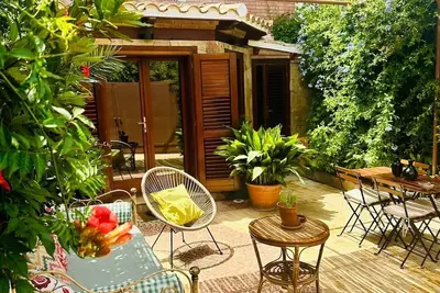 Image de deliziosa casina tra la laguna e il mare. due minuti dalla spiaggia