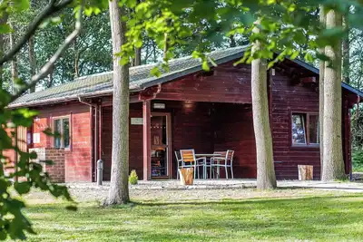 Image de 2 chambres à coucher à Ellesmere