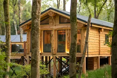 Image de 3 chambres à coucher à Ellesmere