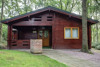 Image de 3 chambres à coucher à Ellesmere