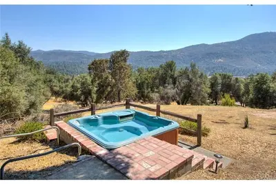 Image de Black Bear Haven/Hot tub/Pool table/Bbq/Darts
