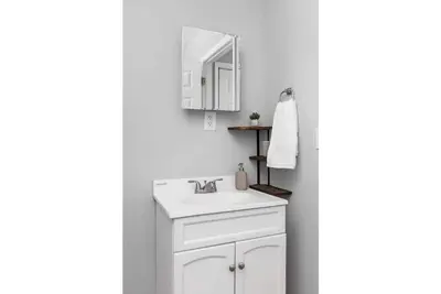 Image de ❤️Spacious Flat In Fountain Square w/ Free Parking