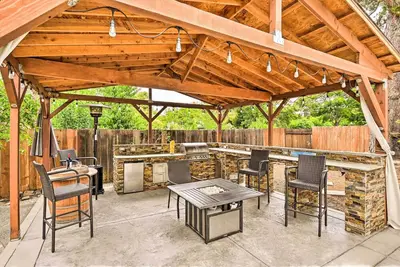 Image de Bright Concord Home w/ Amenity-Packed Patio!