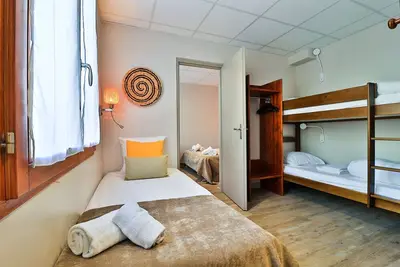 Image de Grande Chambre Familiale | Sauna | Casiers de Ski