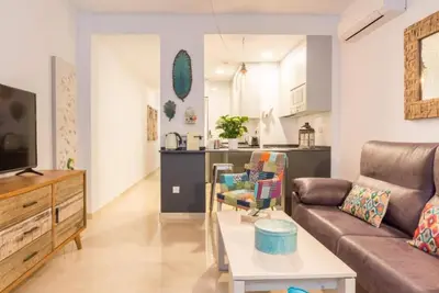 Image de Del Parque Flats Alamos Parrot