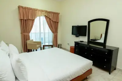 Image de Two Bedroom Apartment Near By Burjuman Mall Ac