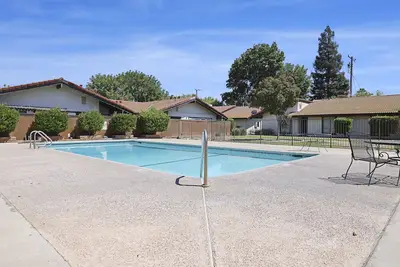 Image de A lovely 2 bedroom 2 bath Condo with pool