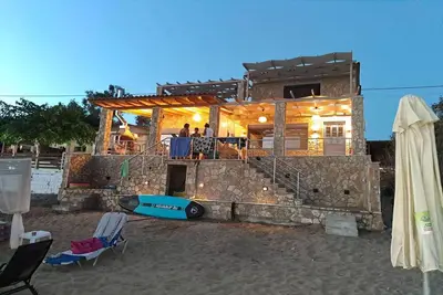 Image de Maritinas Stone Apartment On The Beach, Katakolon, Greece