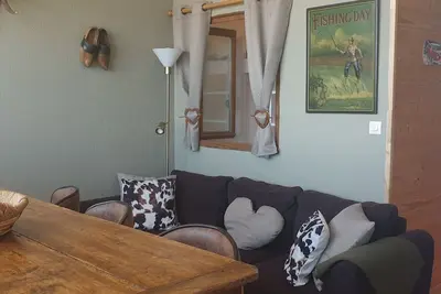 Image de Superbe 3 pièces rénové pied des pistes Mont-Blanc