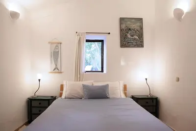 Image de Cottage 2 Bedrooms. Seaview, Pool, Tennis, Bbq!