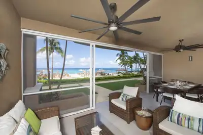 Image de Beachcomber 2 by Grand Cayman Villas