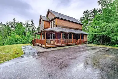 Image de Ski chalet minutes from Sunday River and downtown Bethel.