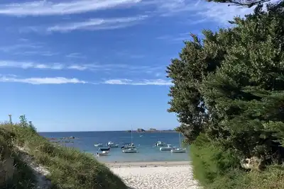 Image de La Cabane du Billou, maison en bois à 200 m d'une plage de sable fin