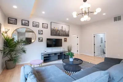 Image de West Midtown 2/2 - Top Floor, private parking