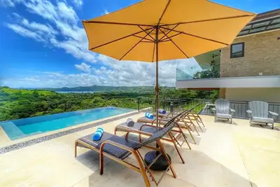 Image de Ocean View 6 Bedroom Villa - Outdoor Entertaining