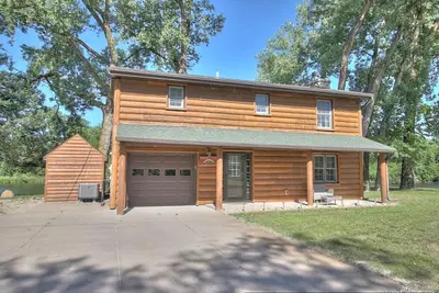 Image de Peaceful Cabin On The Lake-Pet Friendly!