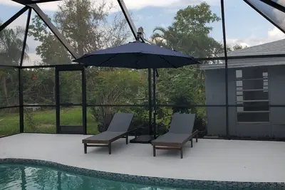 Image de Free Heated Saltwater Pool, Kayaks, Bikes, Tennis Rackets and Fishing Poles!